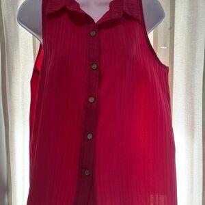 Sleeveless hot pink Button-Up Top